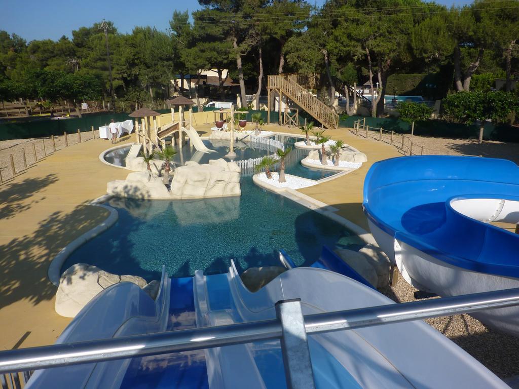Camping Le Sainte Marie Exterior photo