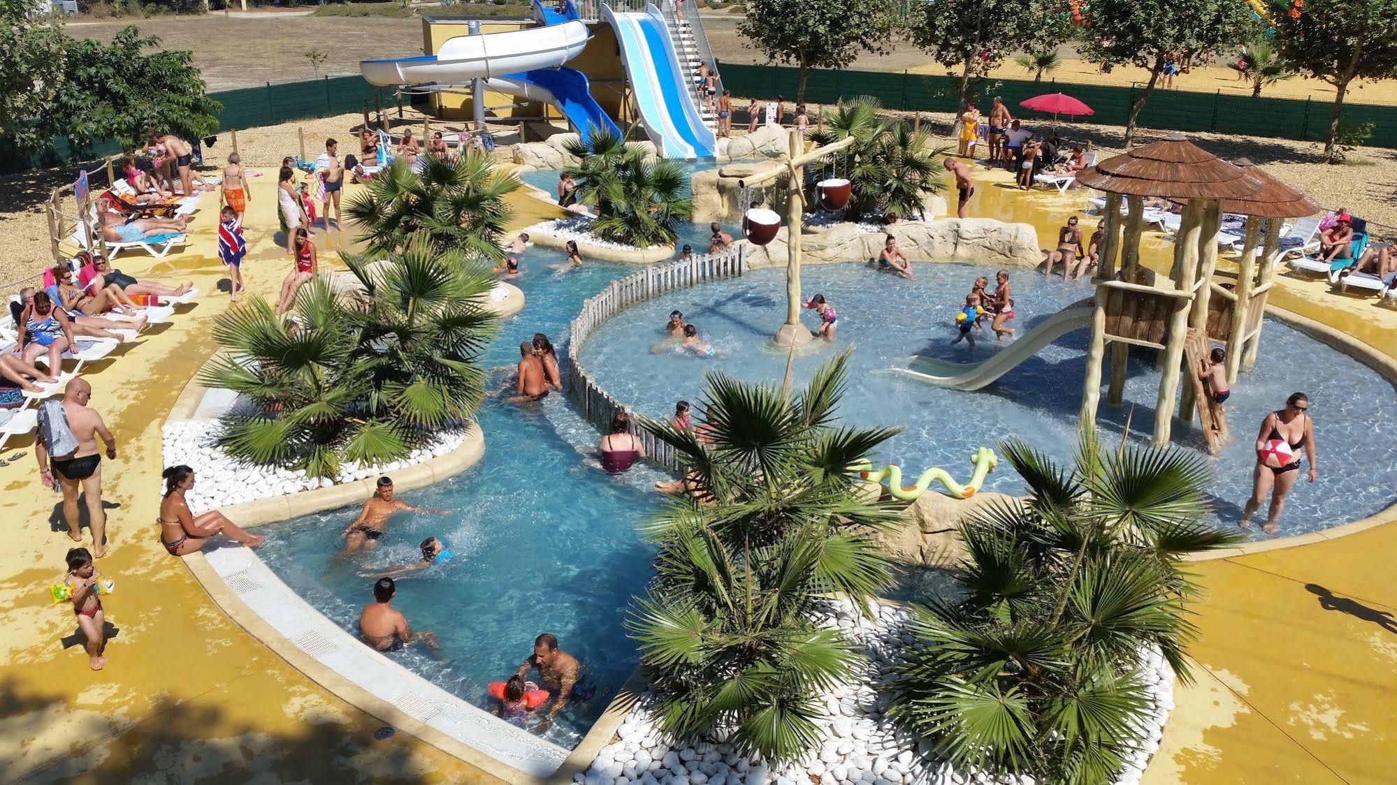 Camping Le Sainte Marie Exterior photo